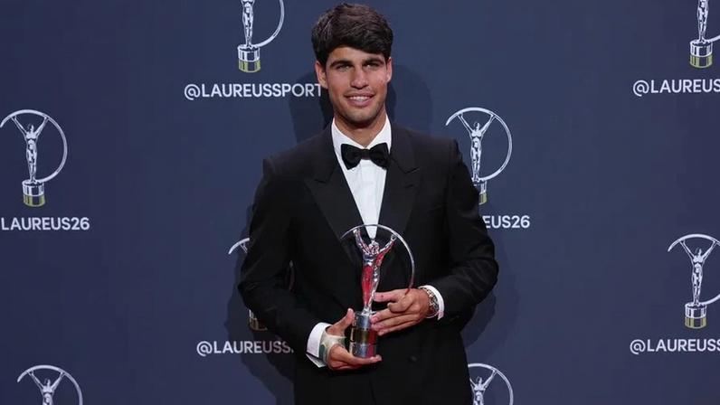 Alcaraz com o prémio Laureus