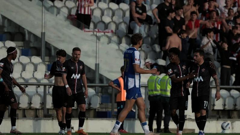 Leixões vence FC Porto B