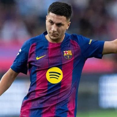 Hansi Flick deixa futuro de alvo do FC Porto em aberto