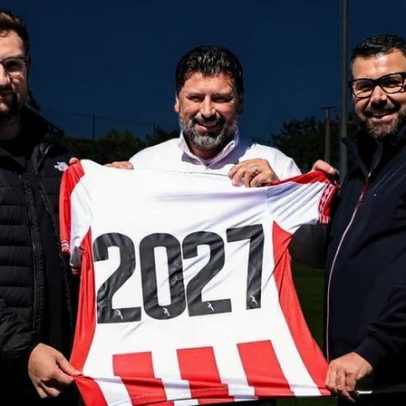 Carlos Fangueiro renova contrato com o Leixões até 2027