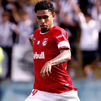 Paulo Victor fica de fora das opções de Petit