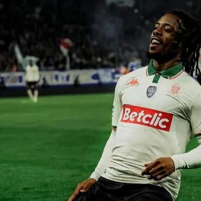 Nice elimina Estrasburgo e junta-se ao Lens na final da Taça de França