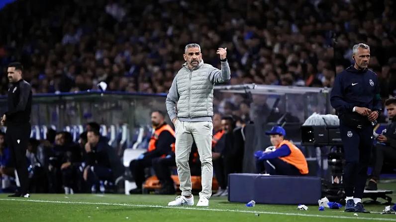 Rui Borges responde a Farioli sobre bolas e toalhas esquecidas