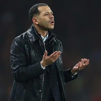 Bastidores da saída de Liam Rosenior do Chelsea