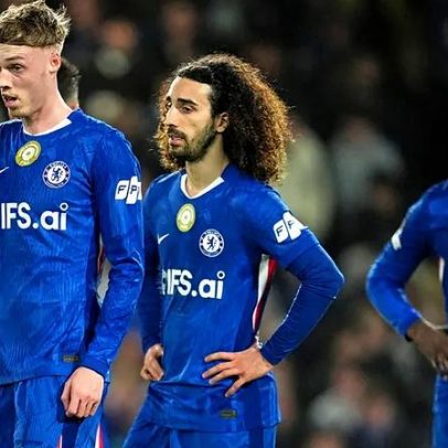 John Terry preocupado com o rumo do Chelsea após ver 17 treinadores chegar