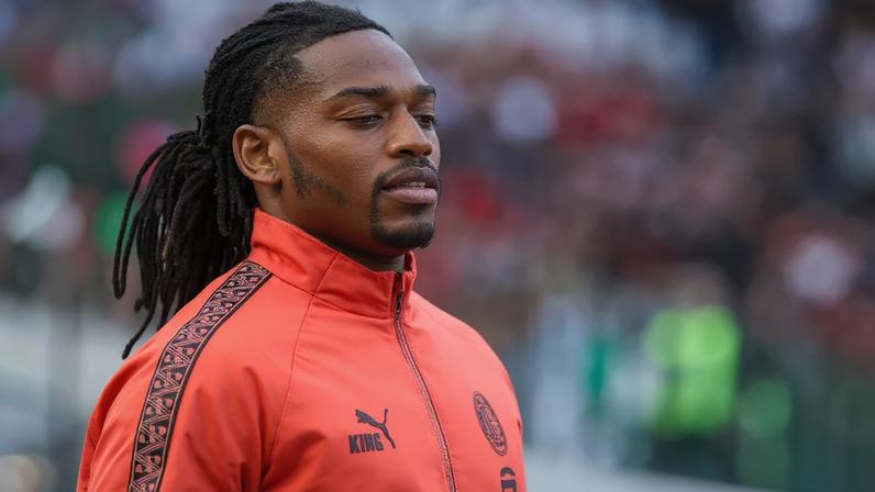 Rafael Leão nega estar envolvido no escândalo que tem abalado Itália