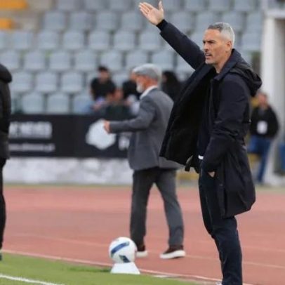 Porto perde e Benfica empata, diz Carlos Vicens que não seria fácil