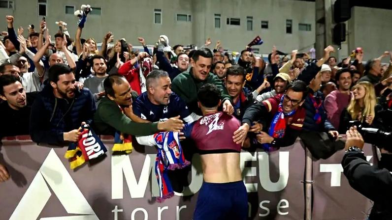 Torreense celebra com os adeptos a passagem à final da Taça de Portugal