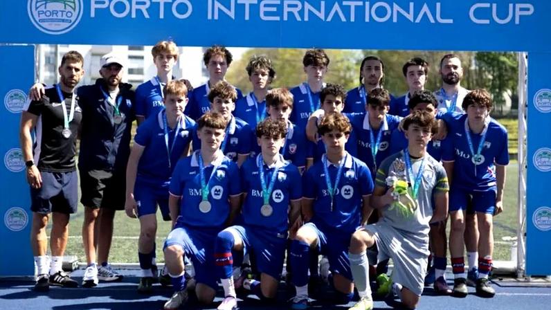 North York Academy representa o Canadá na Porto International Cup