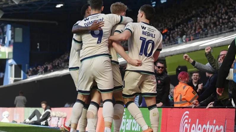 Millwall pondera processar autarquia de Westminster por associação ao KKK