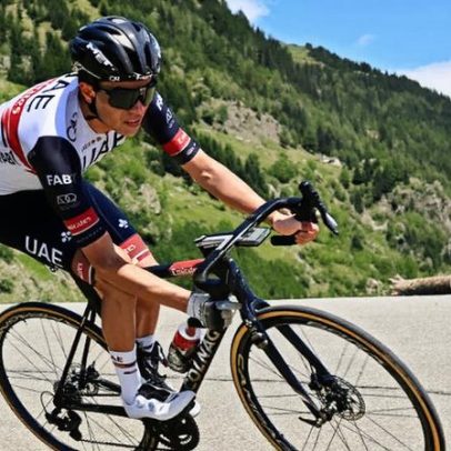 Colombiano Cristian Muñoz morre após queda