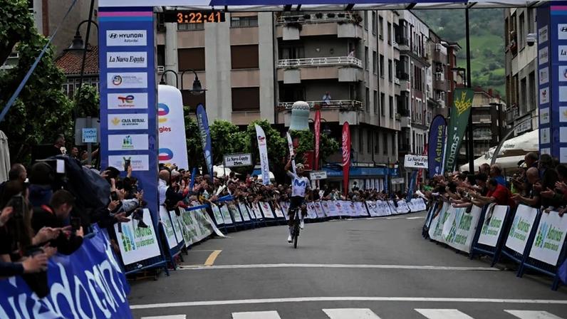 Nairo Quintana volta a vencer aos 36 anos