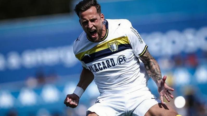 Justin de Haas lidera a lista de melhores marcadores do Famalicão