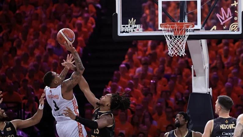 Travante Williams após derrota na Taça de França: pensava em vencer o Monaco