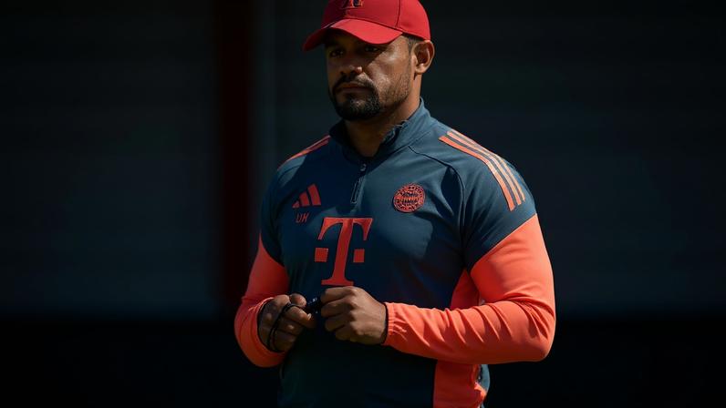 Vincent Kompany cumpre castigo na 1.ª mão das semifinais