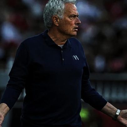 Ex-jogador confia em Arbeloa e diz não pensar em Mourinho para o Real Madrid