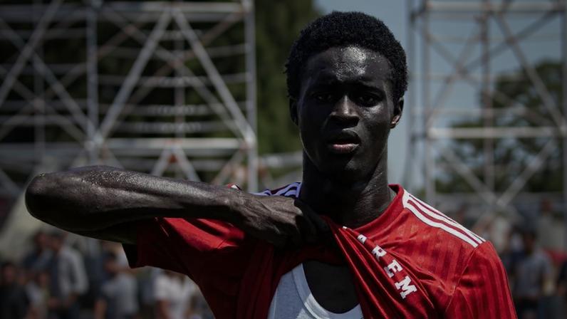 Avô inspira Sidy a marcar golos