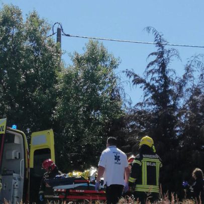 Ferido grave em colisão entre automóvel e máquina agrícola em Beja