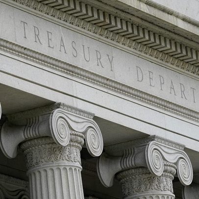 Juro da dívida de 30 anos nos EUA ultrapassa 5% com Warsh na Fed e inflação alta