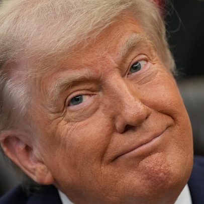 Pentágono surpreendido com envio de militares à Polónia por Trump