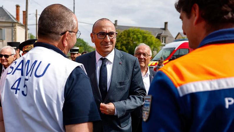 França: organizar raves pode tornar-se crime com pena de até dois anos, diz Nuñez