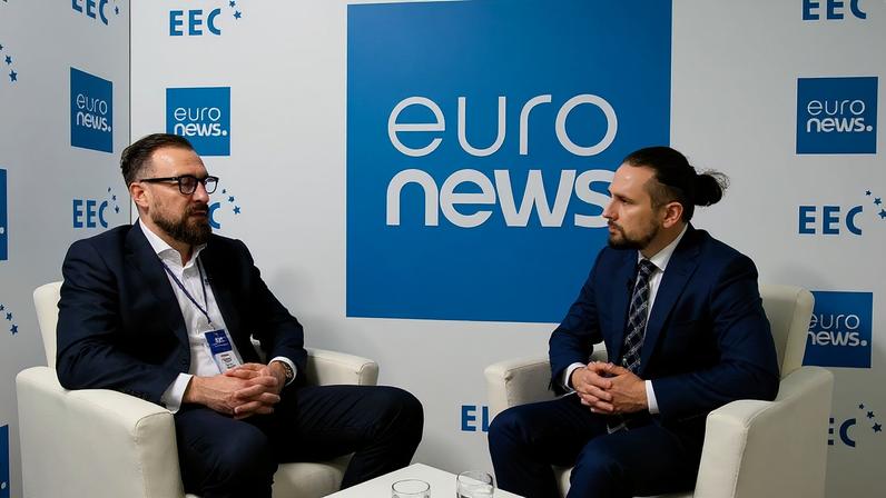 Kacper Taczek, CIO do grupo PPF, foi convidado da Euronews