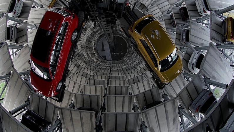 Europa pressiona construtores automóveis a diversificar fornecedores de chips