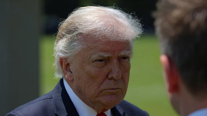 Trump afirma não estar satisfeito com nova proposta de paz do Irão