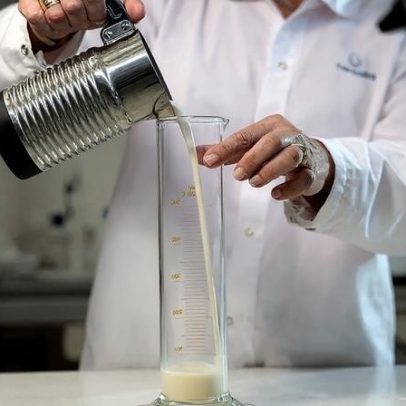 Leite de aveia grego em destaque no principal concurso europeu de inovação