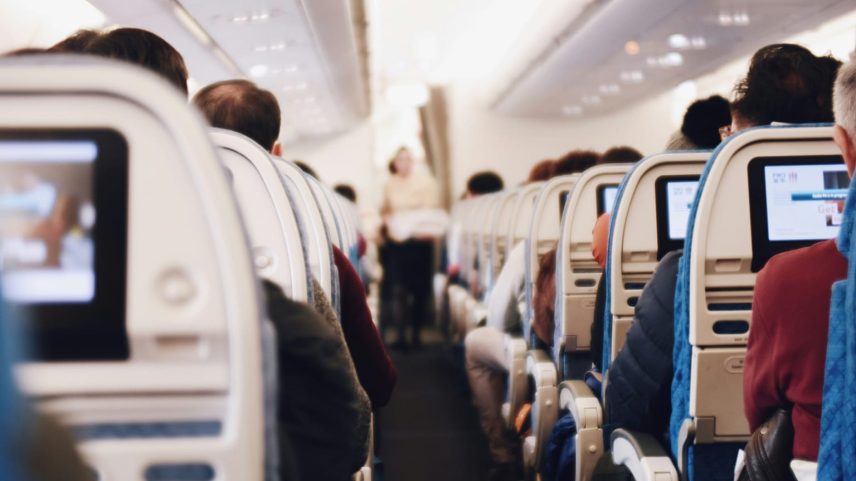 Verão traz alívio nas tarifas aéreas: algumas companhias reduzem preços