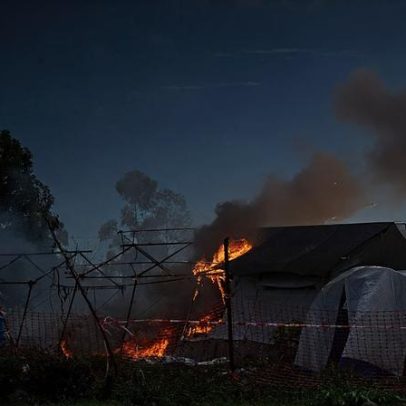 Famílias enfurecidas no Congo incendem centro de tratamento do Ébola