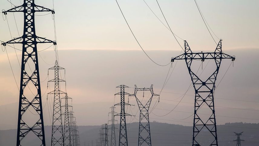 Cinco países opõem-se aos planos da Comissão para a rede elétrica