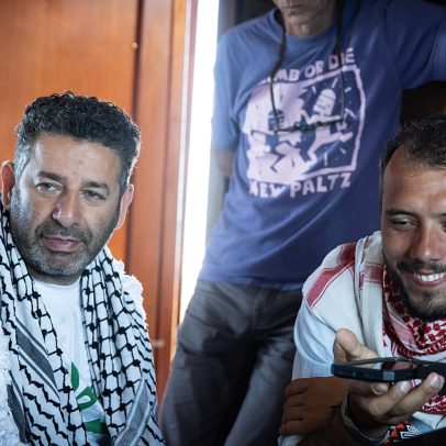 Israel anuncia libertação de dois ativistas; equipa de Thiago Ávila nega