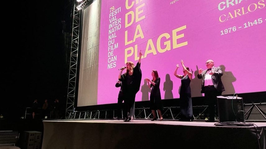 Jeanette reinterpreta tema de filme Porque te vas em Cannes