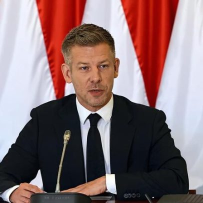 Magyar sinaliza abertura às negociações de adesão da Ucrânia pela primeira vez desde Orbán