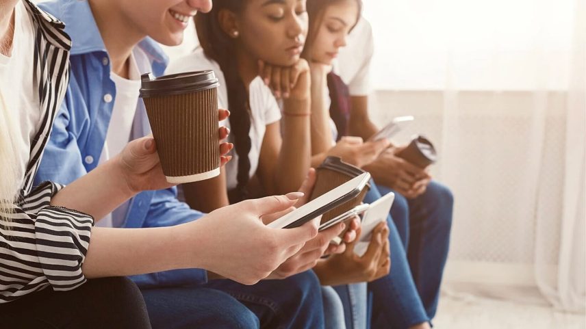 Inquérito revela desinformação sobre o Holocausto nas redes sociais entre estudantes neerlandeses