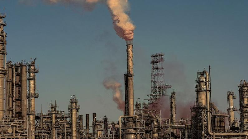 Mudanças climáticas e poluição elevam risco de AVC, aponta estudo