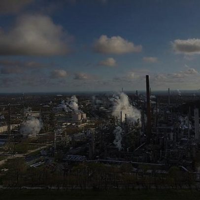 Confiança das firmas alemãs sobe, apesar da guerra no Irão e choques energéticos
