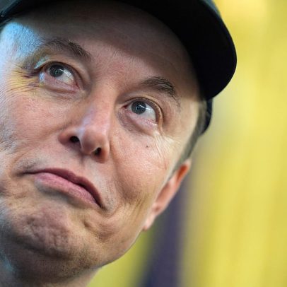 Musk chama Anthropic de maligna, financia expansão da IA do rival woke