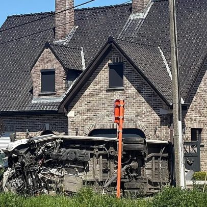 Bélgica em luto após colisão mortal entre comboio e autocarro escolar
