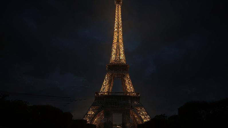Lance de escada da Torre Eiffel vendido por mais de 450 mil euros em leilão