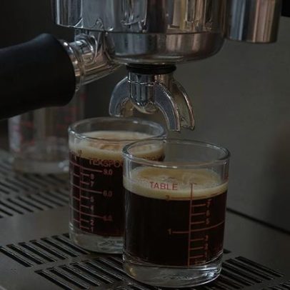 Café pode ajudar o organismo a enfrentar os efeitos do envelhecimento