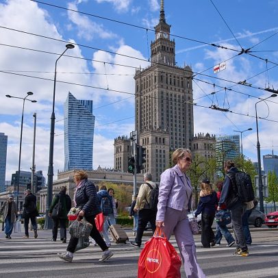 Polónia desponta como novo centro de crescimento na Europa