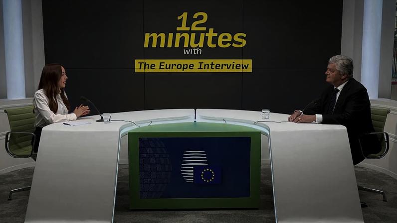 Nicolas Forissier, ministro francês delegado para o Comércio Externo e Atratividade Económica, durante uma entrevista à Euronews em Bruxelas