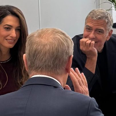 Tusk pede desculpas por ser chamado Donald em encontro com Clooneys