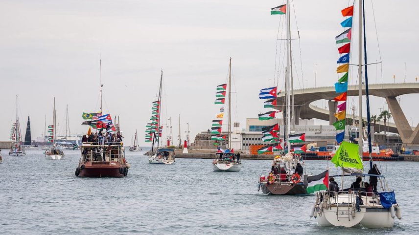 Ativistas da flotilha detida por Israel desembarcaram em Creta