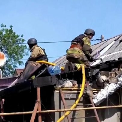 Ataque russo em Sumy fere seis pessoas; país enfrenta enxurrada de drones