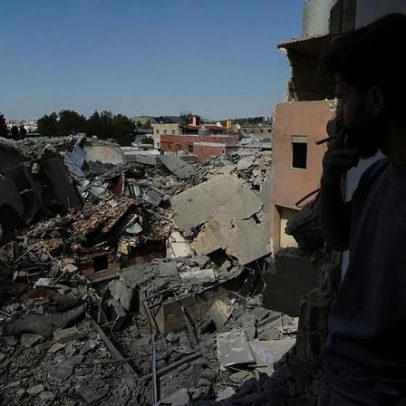 Líbano: corpos retirados dos escombros perto de Tiro após ataque israelita