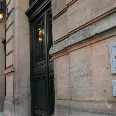 França registra aumento de atos antijudaicos, anticristãos e antimuçulmanos
