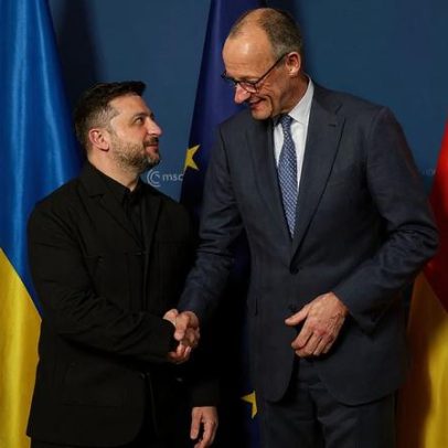 Merz propõe adesão associada da Ucrânia à UE com assistência mútua